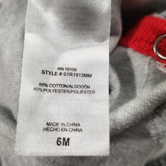 Disney Mickey Mouse Onesie 6M - Picture 5 of 5